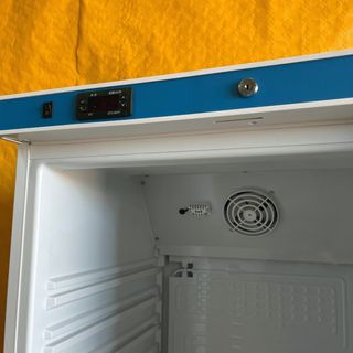 💥 💥 Armario Expositor Refrigerado [260 Lts]