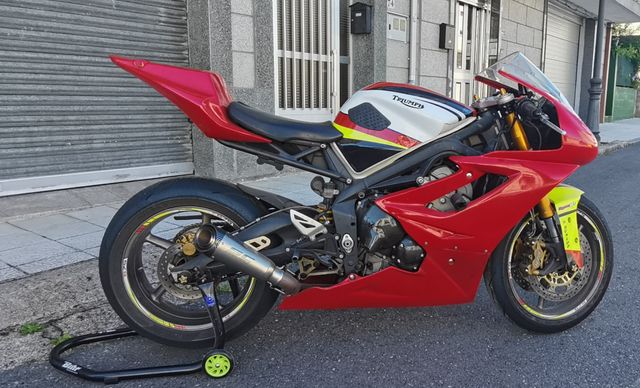 Triumph Daytona 675 CIRCUITO lista para rodar