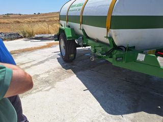 CUBA 8000 LITROS PARA ABONOS