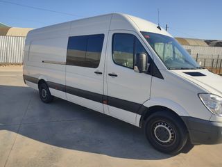 Mercedes-Benz Sprinter 2013