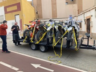 Alquiler de remolque para 7 motos
