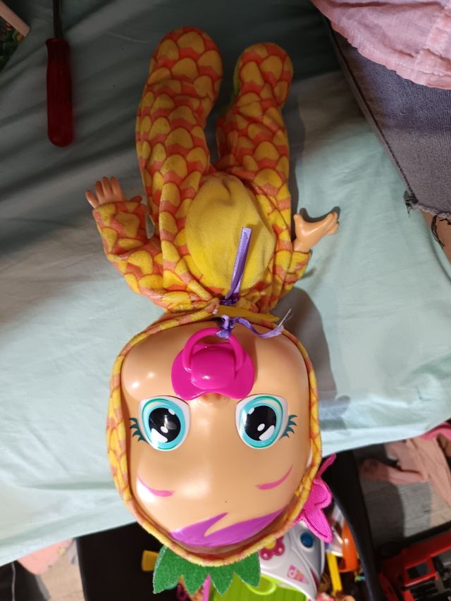 Bebe llorón PIÑY grande