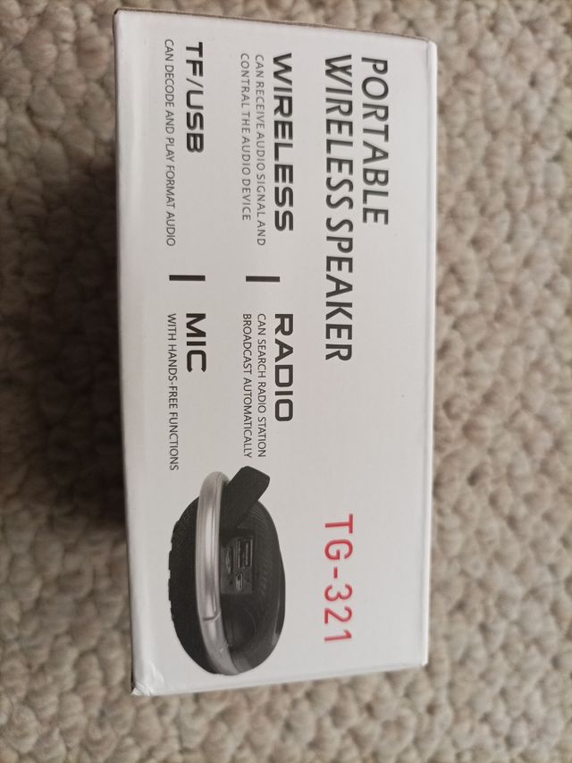 Altavoz portátil bluetooth