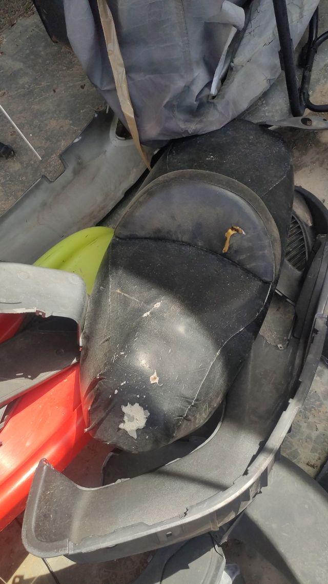 Asiento Piaggio x9