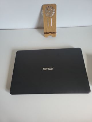 Portátil ASUS