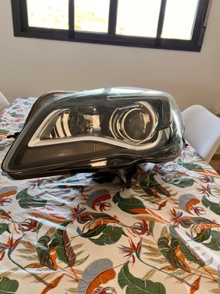 Faro opel insignia 