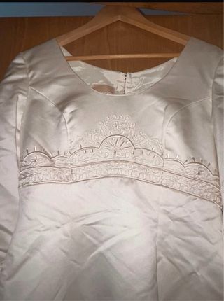 Vestido de novia color champagne