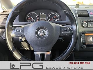 Volkswagen Touran 7 plazas _ 1.4 Gasolina _ 2012