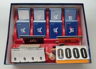 Pack de juegos de mesa.