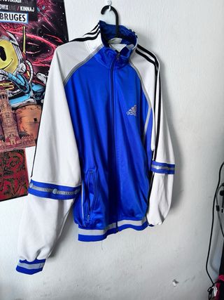 Chaqueta adidas 