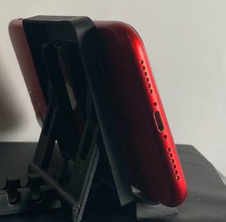 ➤ iPhone 11 64GB - rojo