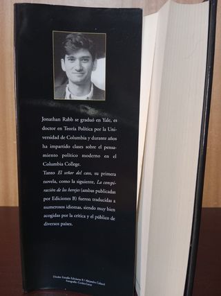 Rosa. Novela políciaca Jonathan Rabb
