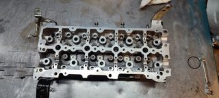 CULATA 111010E011 toyota HILUX VIII 2.4 DISEL