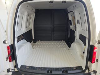 VW CADDY Furgón Profesional - 2.0TDI – 75CV – 2PZ -  4PT (Dic 2018)
