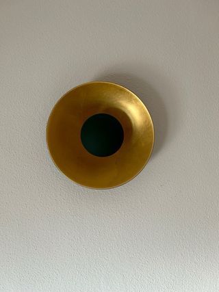 Aplique de pared de diseño dorado