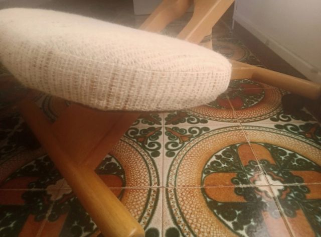 Silla ergonómica de rodillas