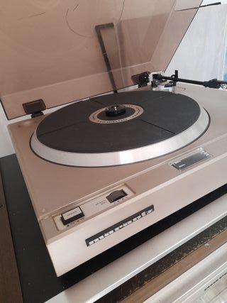 Equipo de música Marantz + Altavoces originales 