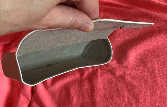 porta occhiali Michael Kors