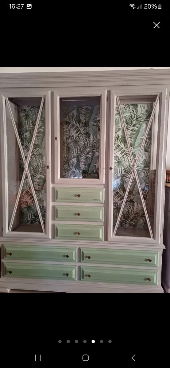 Vitrina en un pueblo de Toledo