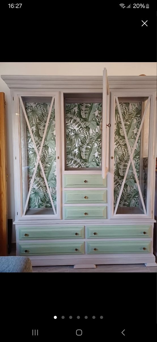 Vitrina en un pueblo de Toledo