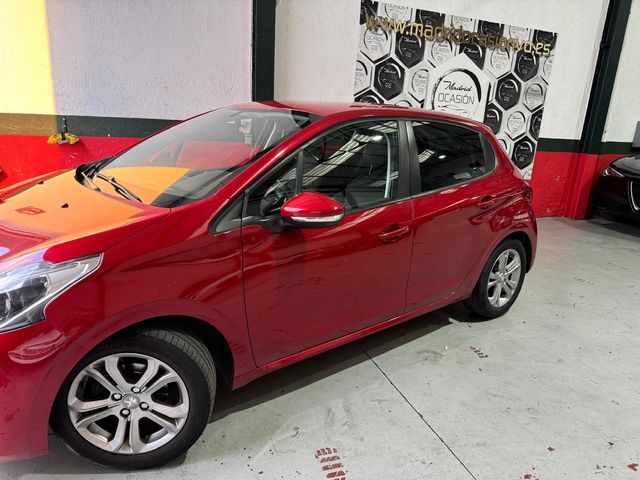 Peugeot 208 1.2 VTI