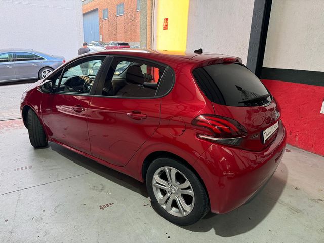 Peugeot 208 1.2 VTI