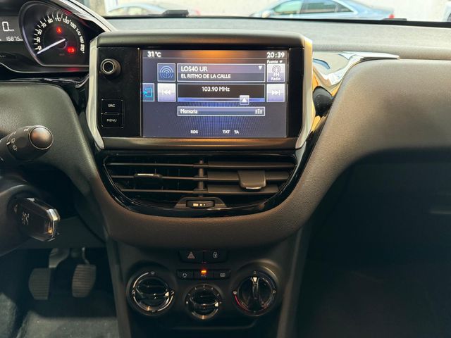 Peugeot 208 1.2 VTI