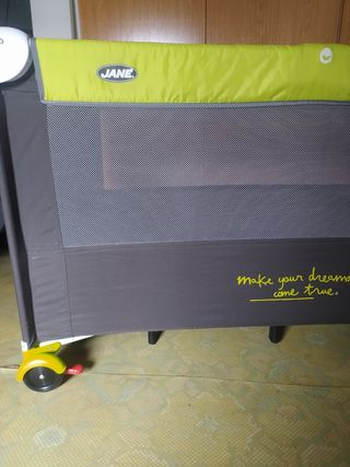 Cuna de viaje