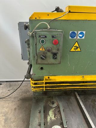 Cizalla Hidraulica Loire 2000 x 6mm