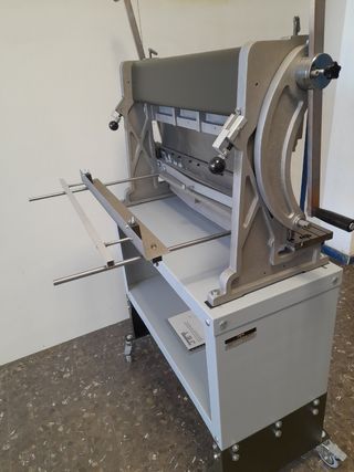 MAQUINA 3 en 1 - CURVADORA, CIZALLA ....