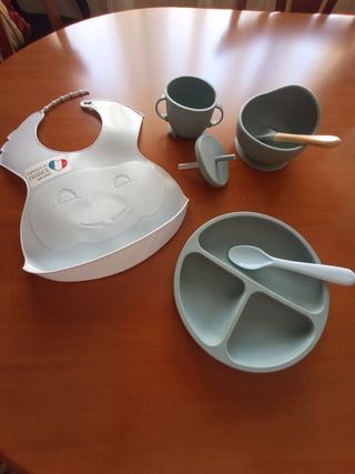 Vajillas 2 bebe silicona anti vuelco