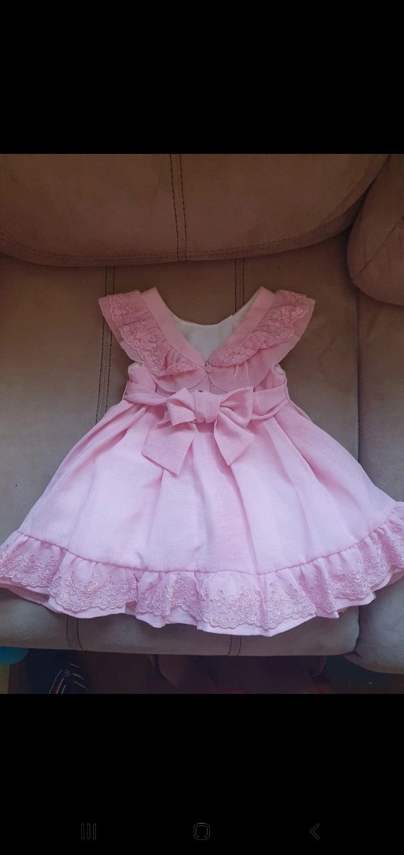 Vestido de ceremonia con fajin