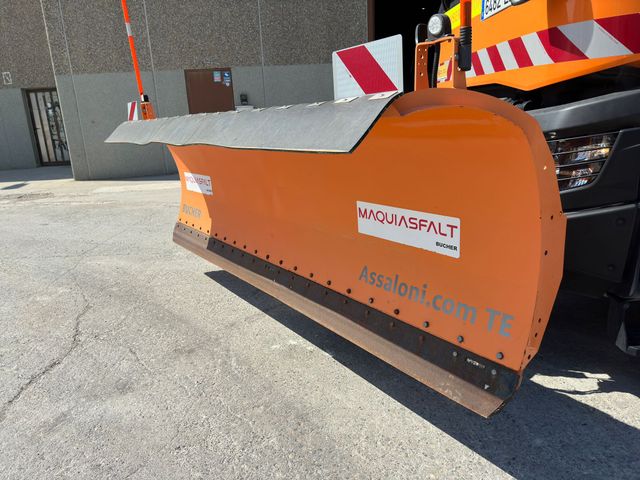 RENAULT K380 4X4***QUITANIEVES CON SALERO***