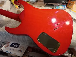 Guitarra alden eléctrica