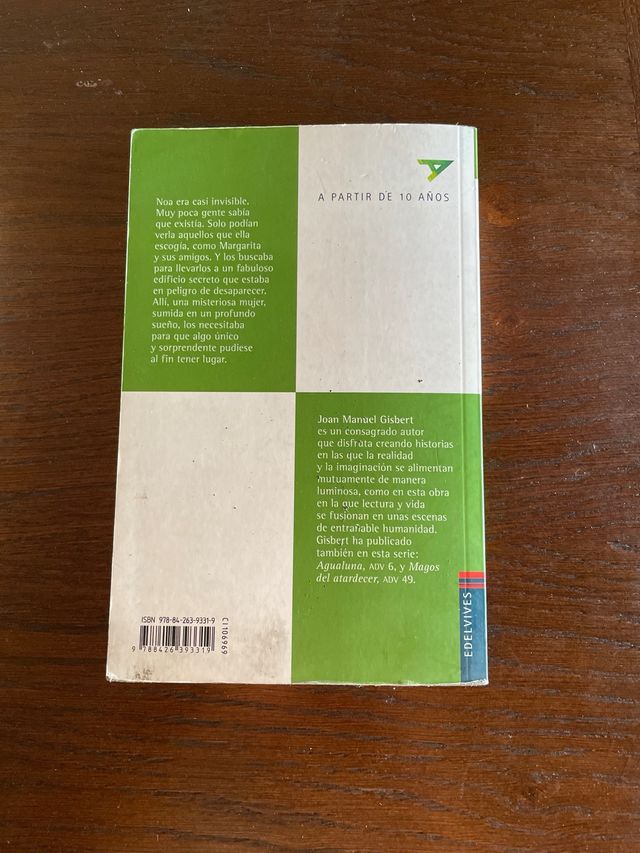 Noa, la joven fantasma