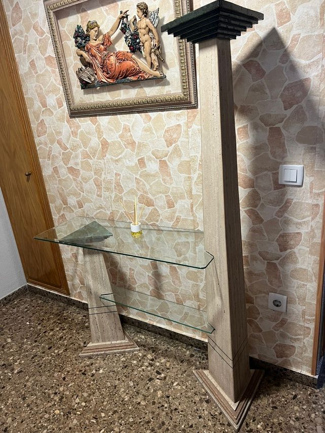 Mueble recibidor con vidrio