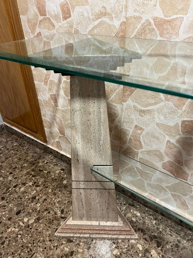 Mueble recibidor con vidrio