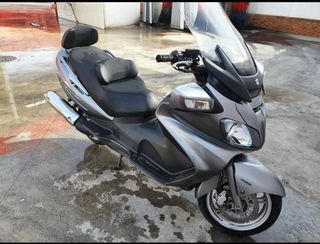 Suzuki burmang AN 650 executive