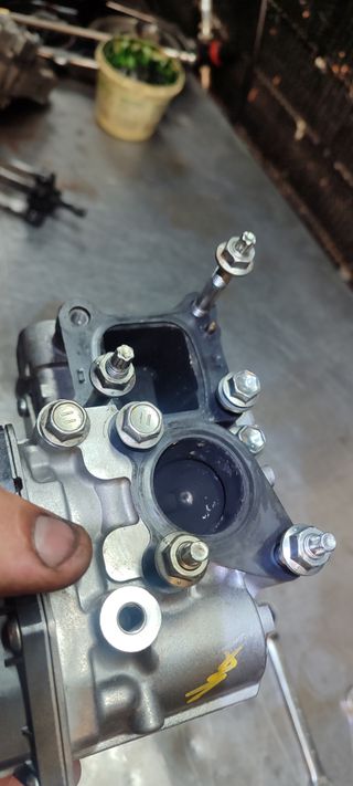 VALVULA EGR 256300E030 OREGINAL TOYOTA 25681-0W020