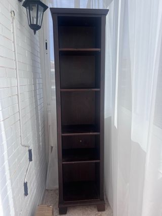 Librería Ikea Marrón Modelo Markor