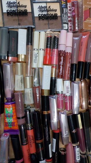 Lote de maquillaje 