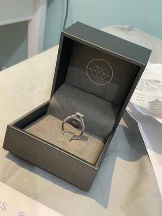 Anillo solitario de pedida diamante