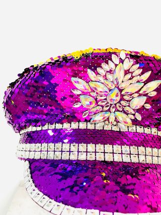 Sombrero burningman morado y dorado
