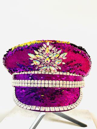 Sombrero burningman morado y dorado