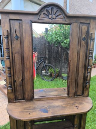 Mueble para la entrada de madera rustica