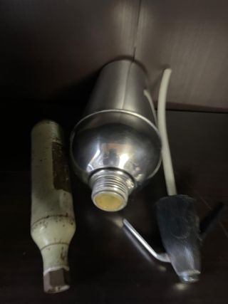 Sifone per seltz vintage con bomboletta co2