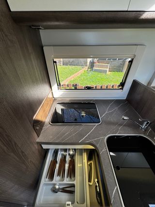 Alquiler autocaravana @autocaravanesaventura