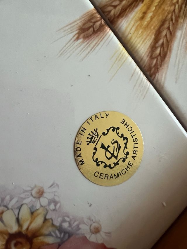 Vassoio legno e piastelle decorate