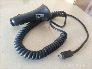 Cargador coche 12 v mini USB Motorola