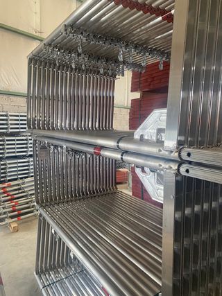 andamio europeo aluminio o acero 
MJ layher etc